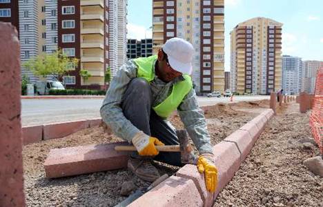 Talas Belediyesi'nden kaldırım ve otopark atağı!