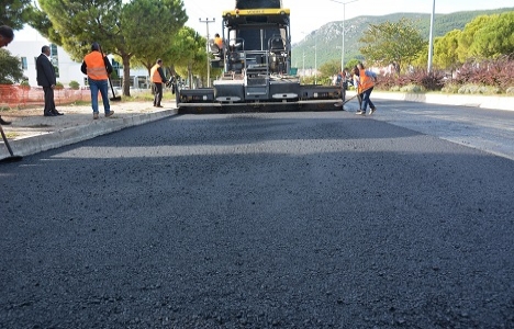 Muğla Büyükşehir'den 293 kilometre asfalt!