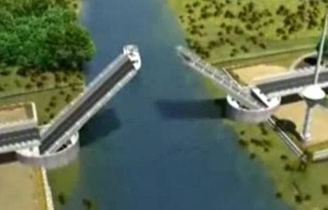 İspanyol şirketi, Şili'deki açılır-kapanır köprüyü ters birleştirdi!