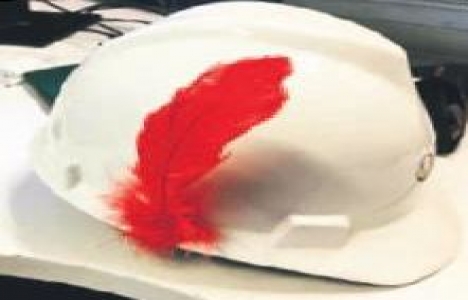 Serenay Sarıkaya dan inşaat mühendislerine ilham!