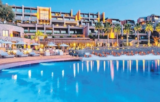 Burcu Esmersoy: Bodrum dan ev aldım!