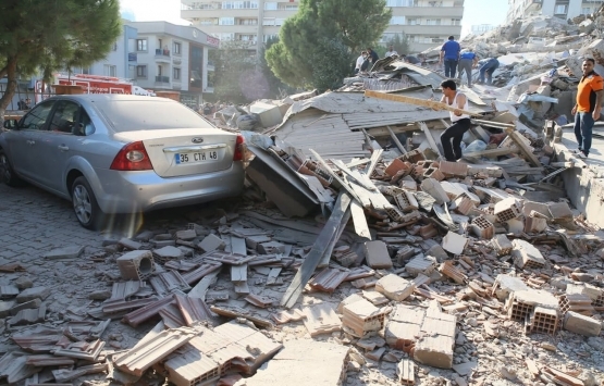 İzmir Bayraklı daki yeniden yapılaşmada son durum ne?