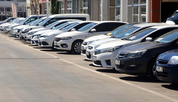 800 bin TL üzerindeki ikinci el araçların ilanda kalma süresi uzadı!