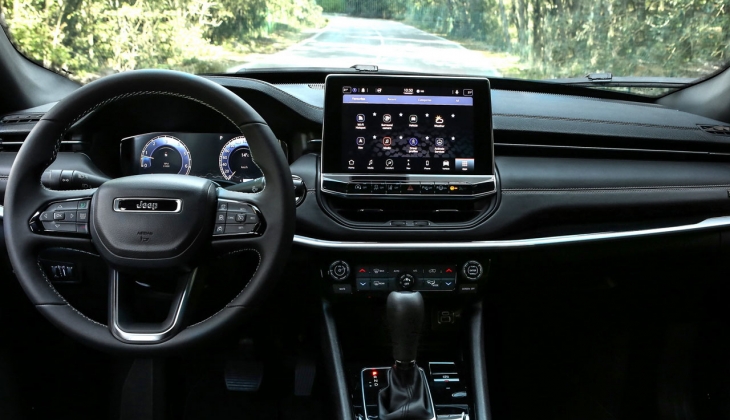 Gösterişi sevenler bu haber tam size göre! Jeep Compass ın fiyatı güncellendi! İşte yeni fiyatı