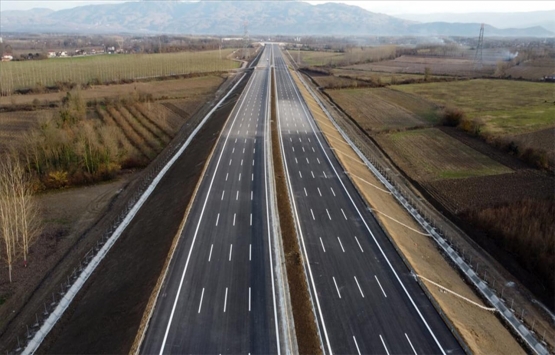 İstanbul-İzmir Otoyolu yeni yatırımların önünü açtı!