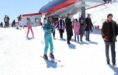 Erciyes’te kayak sezonu açılışında hizmetler ücretsiz olacak!