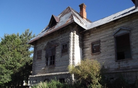 Sarıkamış Katerina Av Köşkü yıkılıyor!