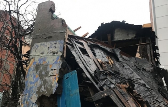 Şişli'de gecekondunun çatısı çöktü!