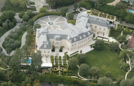 Petra Stunt ın Los Angeles taki malikanesi 200 milyon dolara satışta!