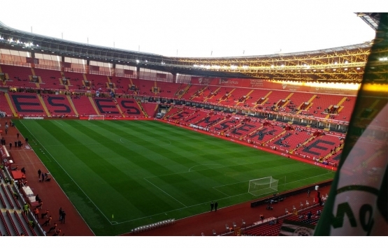 Yeni Eskişehir Stadyumu'nda müsabaka yapılamayacak!