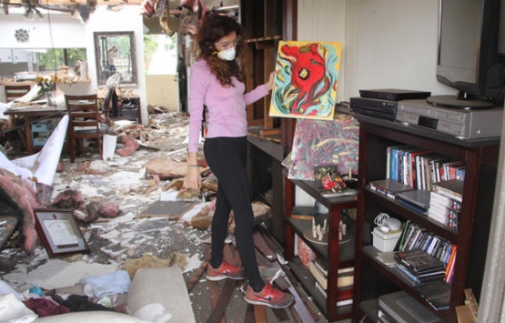 Blanca Blanco nun California daki evi kül oldu!