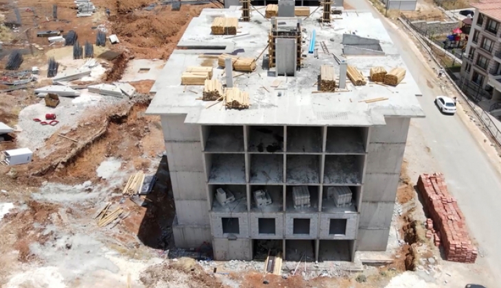 Bakan Özhaseki: Nurdağı nda 2 bin 909 konutun inşası devam ediyor!