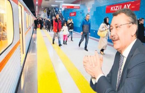 Ankara'da metro sefer saatleri uzatılacak!