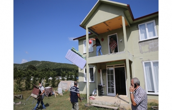 Çatalca'daki kaçak yapılar yıkıldı!