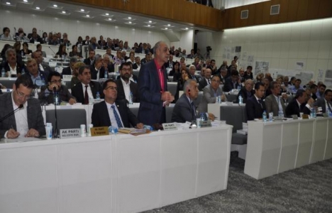 İzmir Büyükşehir Belediye Meclisi'nde kentsel dönüşüm görüşüldü!