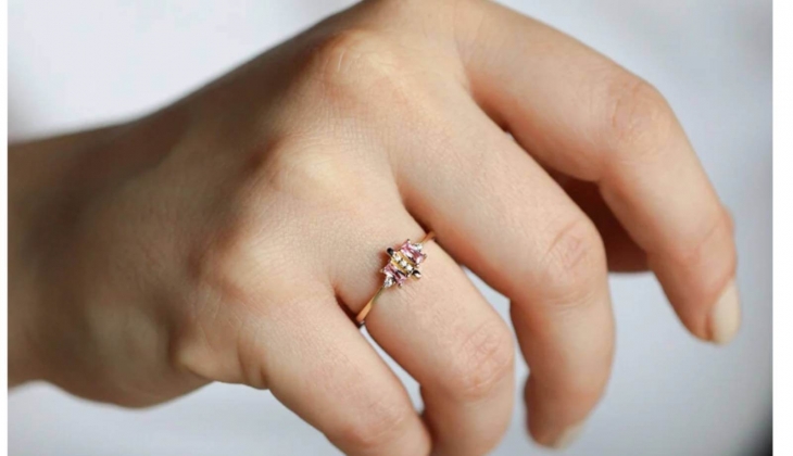 Anneler gününe özel yüzde 70 indirim! Gülaylar Altın da pırlanta yüzükler 9 bin 400 TL den başlıyor!