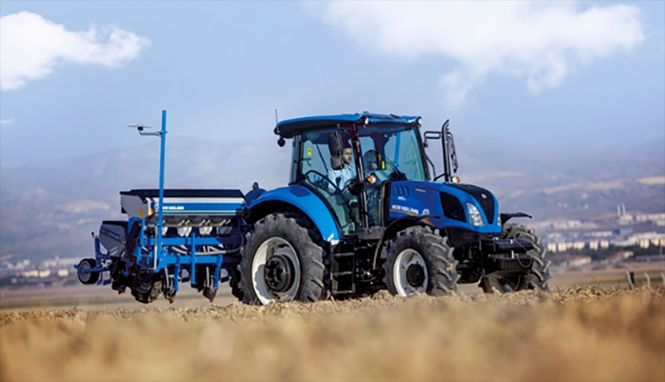Türk tarımının Mavi Gücü New Holland’ın TR5 Electro Command modelinin fiyatı açıklandı. İşte 16 Eylül 2022 fiyat listesi