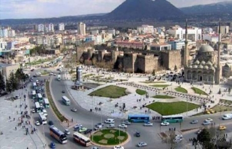Kayseri Kocasinan'da 4.5 milyon TL'ye satılık akaryakıt istasyonu!
