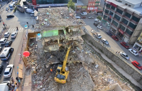 Bursa Yıldırım'daki yıkımlar törenle gerçekleştirildi!