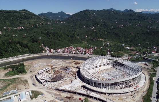 Giresun Çotanak Stadı yıl sonu tamam!