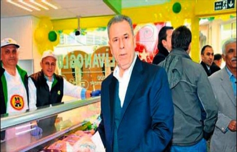 Hanif Pehlivanoğlu 54. mağazasını İzmir Kemalpaşa'da açtı! 