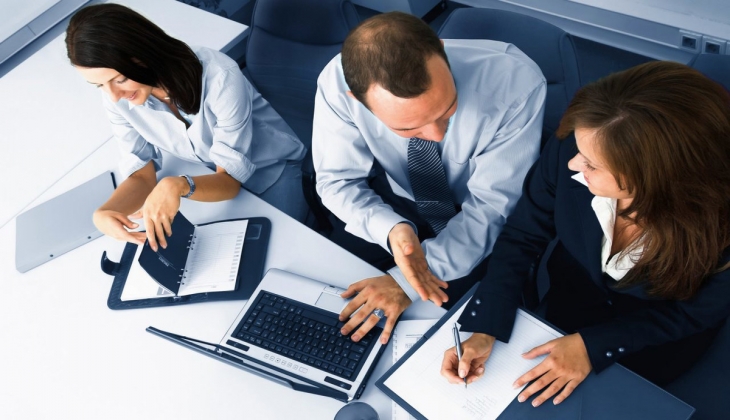 Bankacı olmak isteyenlere müjde! İş Bankası Garanti Bankası ve Akbank hemen personel alacak! İşte başvuru detayları