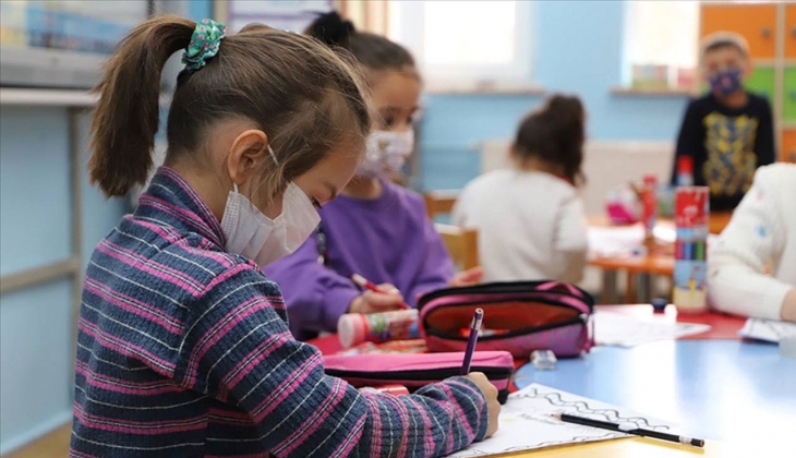 Özel okulların fiyat oyunu! Yemek, kitap kıyafet derken rekor kırıyor! Uzmanlar uyardı!