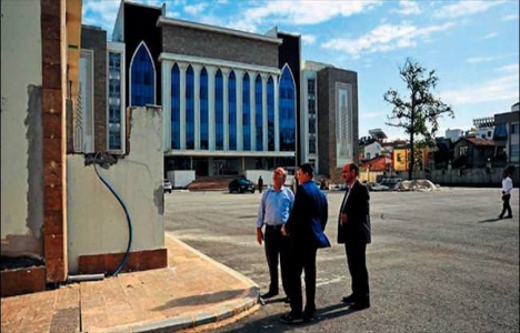 Kepez Mahmud Celaleddin Ökten İmam Hatip Lisesi'nde çalışmalar sürüyor!