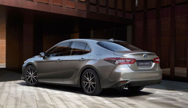 Toyota Yeni Camry fiyatı ne kadar, kaç TL? İşte 30 Ağustos 2022 Toyota Yeni Camry fiyat listesi