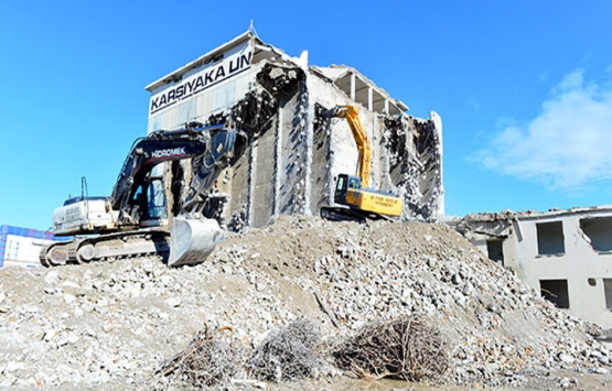 Adana’daki 62 yıllık fabrika yıkıldı!