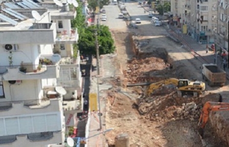 Antalya Şarampol Caddesi'ndeki yenileme çalışmaları ne durumda?