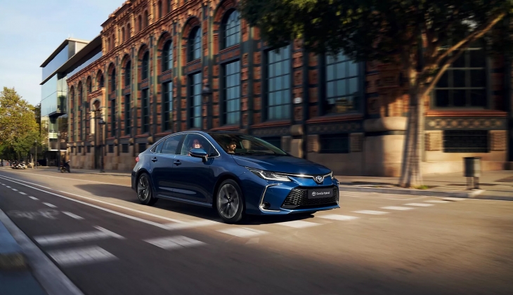 Bu sıfır araçlar adeta kapış kapış satılıyor! Toyota Corolla'ya 180 bin TL, Hyundai Tucson'a 140 bin TL'lik indirim!