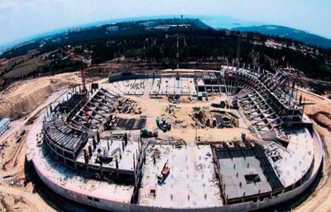  Kozarena Stadı yükseliyor!