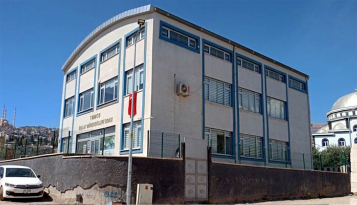 2 büyük depremi de hasarsız atlatıp simge olmuştu! O bina için gelen yıkım kararına İnşaat Mühendisleri Odası isyan etti