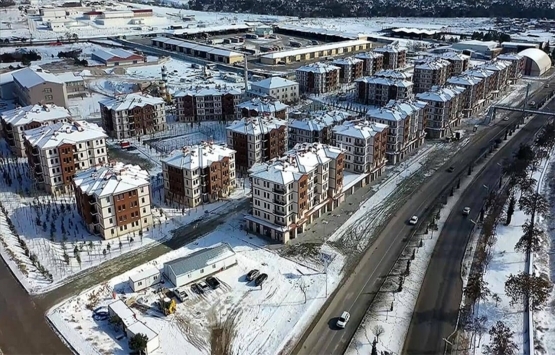 Abdurrahman Tutdere den Adıyaman a konut eleştirisi!