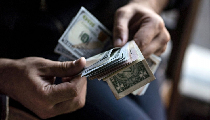 Dolar aldı başını gidiyor! Seçim sonrası yatırımcı panikledi