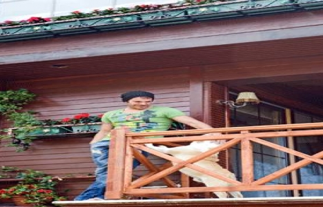 Tolga Karel evini 1.4 milyon TL ye satışa çıkardı!