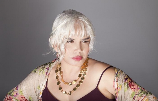 Sezen Aksu Balat'tan ev aldı!