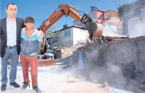 Cemal Polat, Zeki Bulut'un desteğiyle yeni bir evde yaşayacak!