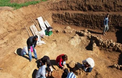 Bodrum Gümüşlük'te 2500 yıllık mezar bulundu!