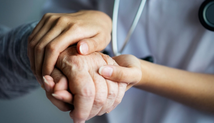 Ramazan Bayramı öncesi engelli ve evde bakım maaşlarını bekleyenlere Bakan Derya Yanık müjdeyi verdi