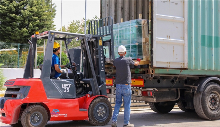 Sera cenneti Hollanda’ya yıllık 50 bin metrekare temperli cam ihracat ediyoruz!