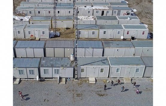 Van Başkale ve Saray da yıkımın izleri 1 yılda silindi!