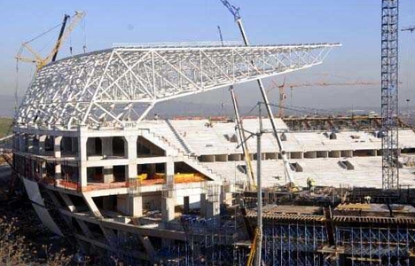 Kocaeli Stadı nın dış görünüşü pişmaniyeye benzeyecek!