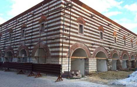 Alaşehir Kurşunlu Han restorasyonu tamamlanıyor!