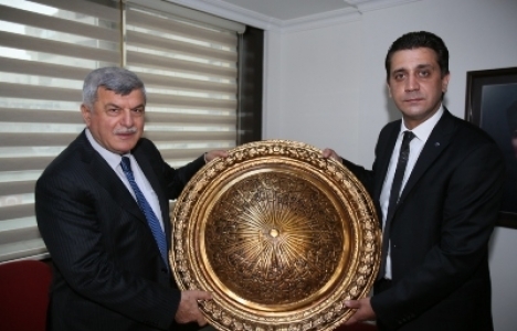 İMO Başkanı Tolga Ok İbrahim Karaosmanoğlu'nu ziyaret etti!