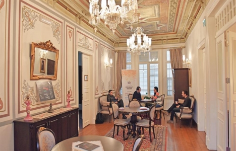 Girişimciler Üsküdar Burhan Felek Köşkü’nde çalışıyor!