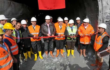 Dereboğazı İçme Suyu Tüneli'nde ışık göründü!