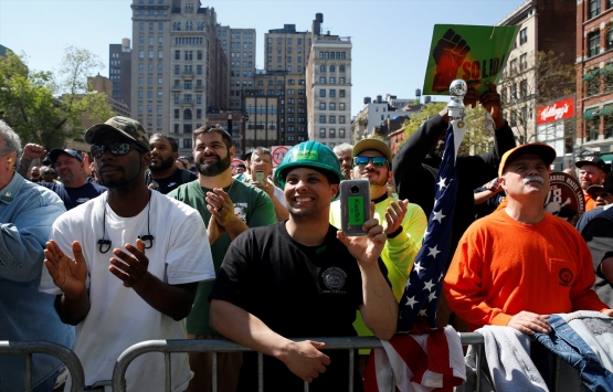 New York ta inşaat çalışanları Ben de varım dedi!