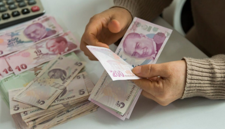 Merkez Bankası'ndan sürpriz faiz indirim kararı! 3 aylık periyotlarda kademeli olarak düşecek